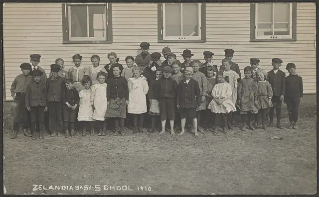 Schoolchildren outside Zealandia School